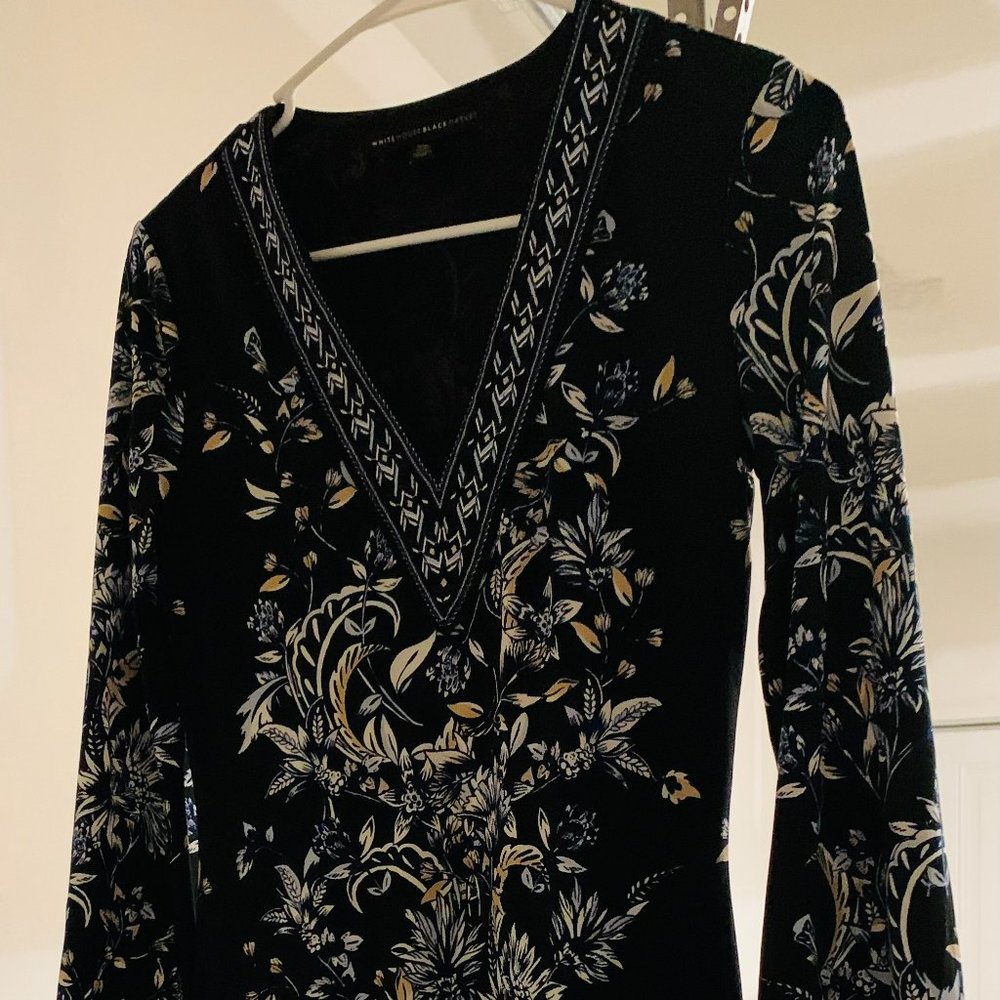 WHITE HOUSE BLACK MARKET CASUAL DRESS